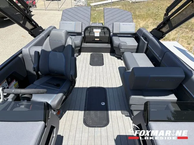 Slide: The Image of Manitou 24 EXPLORE SWITCHBACK MAX TRIFOLD STEALTH DE 2024 - 6
