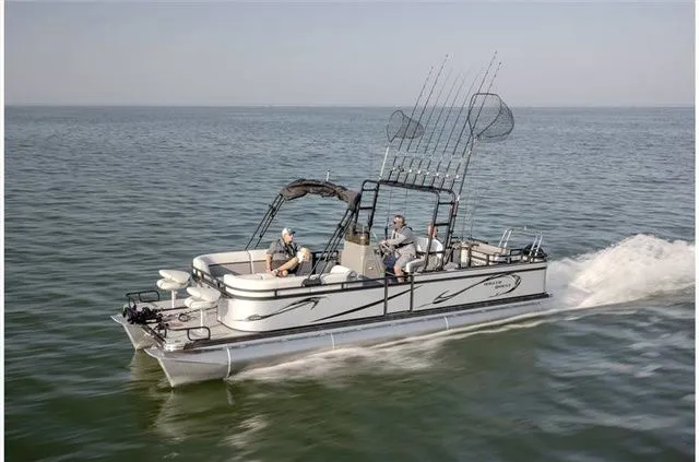 The Image of Angler Qwest Pontoons AQ 8524 PRO TROLL 2023 - 1