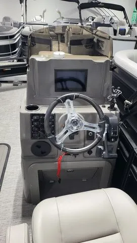 Slide: The Image of Angler Qwest Pontoons A 8522 FAMILY FISH PRO 2023 - 8