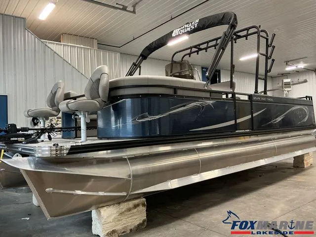 The Image of Angler Qwest Pontoons AQ 8522/24 PRO TROLL 2023 - 1