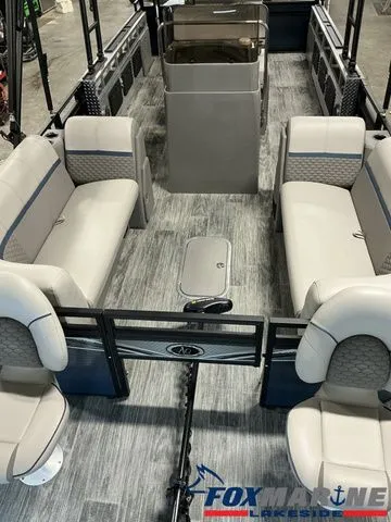 Slide: The Image of Angler Qwest Pontoons AQ 8522/24 PRO TROLL 2023 - 12