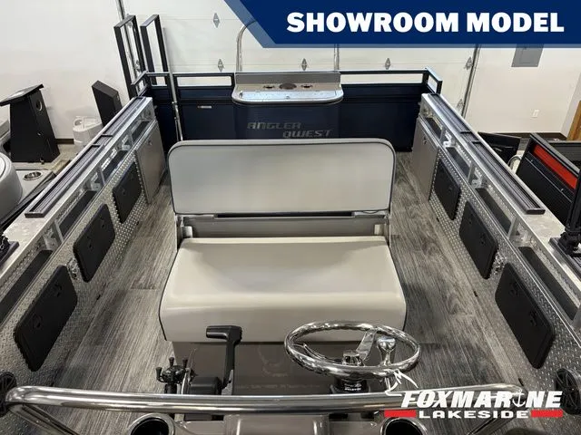 Slide: The Image of Angler Qwest Pontoons AQ 8522/24 PRO TROLL 2023 - 8
