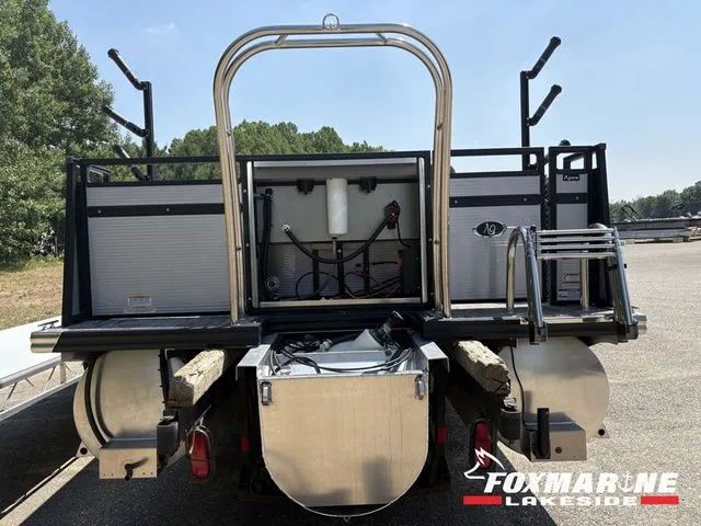 Slide: The Image of Angler Qwest Pontoons AQ 8524 FAMILY FISH PRO 2023 - 2