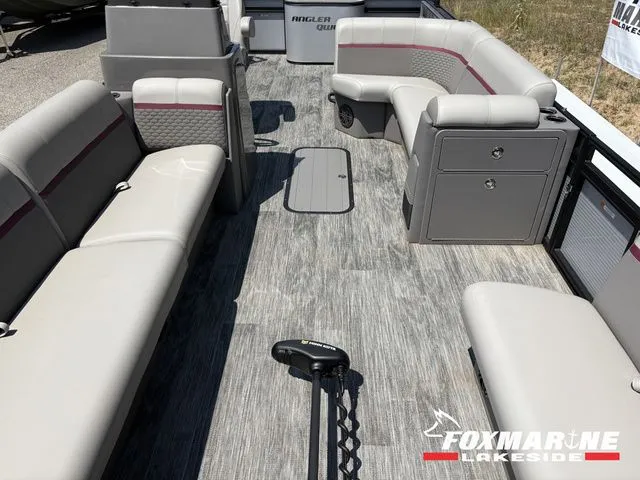 Slide: The Image of Angler Qwest Pontoons AQ 8524 FAMILY FISH PRO 2023 - 5