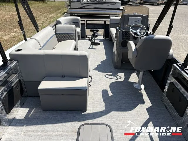 Slide: The Image of Angler Qwest Pontoons AQ 8524 FAMILY FISH PRO RA 2023 - 8