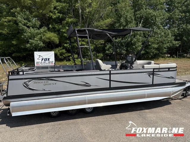 Slide: The Image of Angler Qwest Pontoons AQ 8524 FAMILY FISH PRO RA 2023 - 10