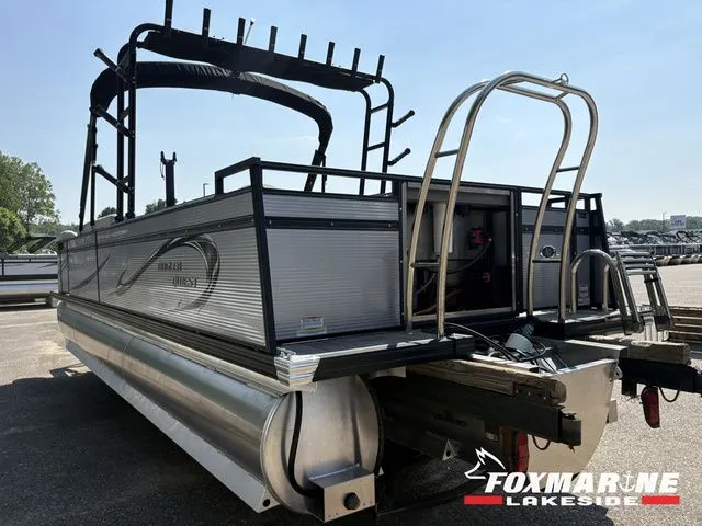Slide: The Image of Angler Qwest Pontoons AQ 8524 FAMILY FISH PRO RA 2023 - 3