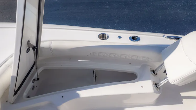 Slide: The Image of Interior view of 2026 Tidewater 2500 Carolina Bay boat. - 21