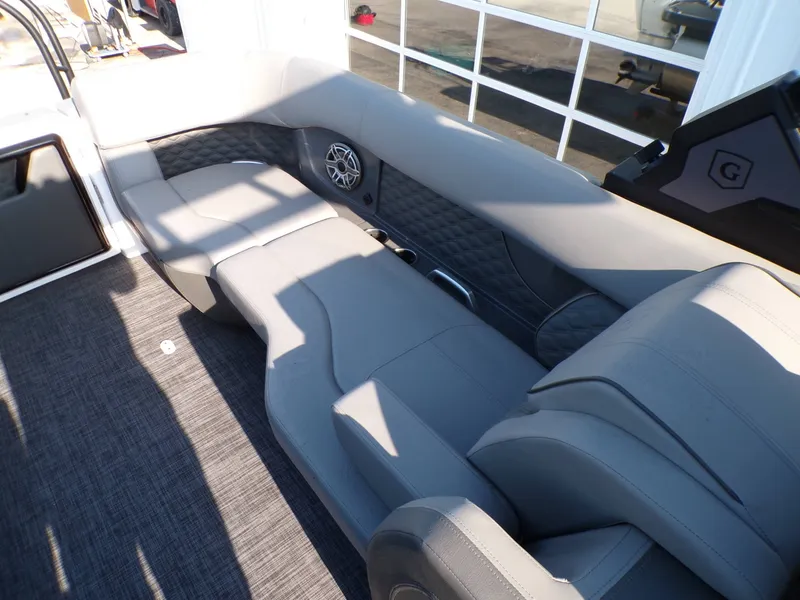 Slide: The Image of Luxurious seating in the 2026 GODFREY TRITOONS SanPan 2700. - 14