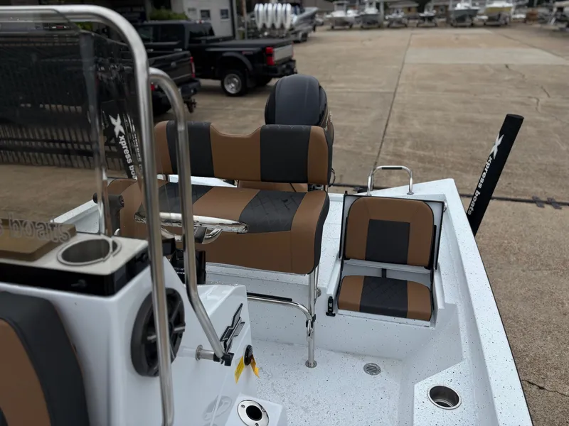 Slide: The Image of Xpress H20B HYPERLIFT-BAY 2026 boat interior with seating. - 9