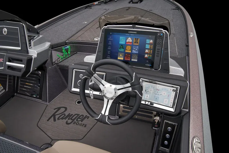 Slide: The Image of Ranger Z521R 2026 - 43