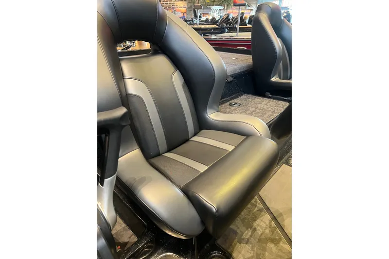 Slide: The Image of 2026 Nitro Z21 XL boat seat with sleek black and gray design. - 13