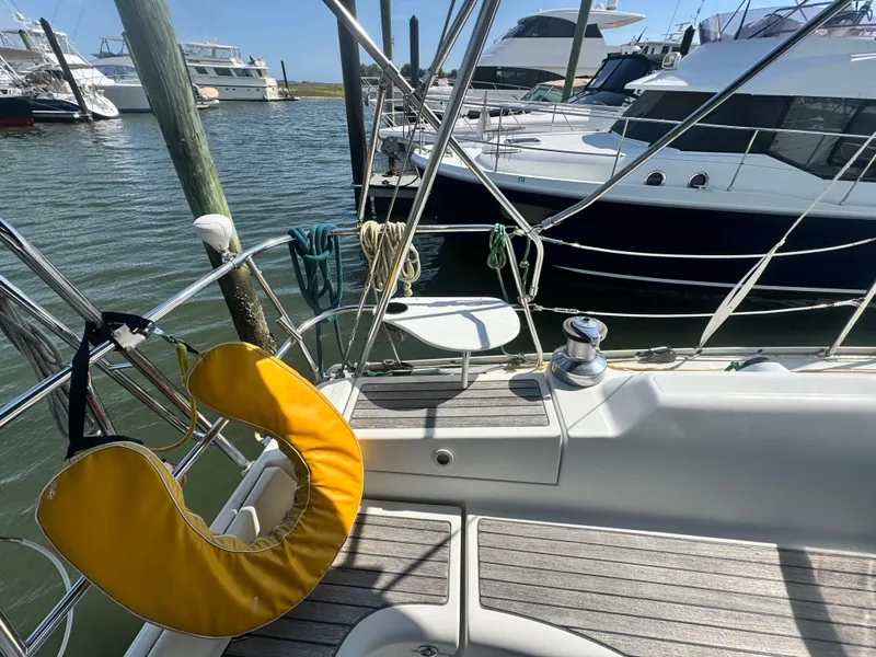 Slide: The Image of Beneteau Oceanis Clipper 373 2005 - 15