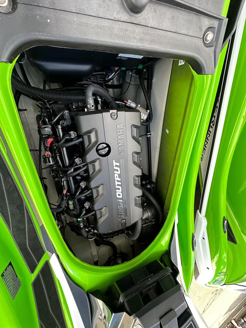 Slide: The Image of Engine of 2021 Yamaha WaveRunner FX Cruiser HO in green casing. - 20