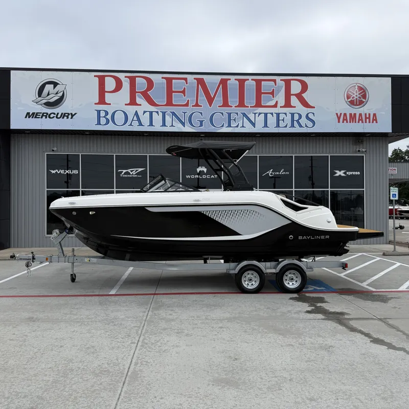 The Image of 2025 Bayliner D22I boat at Premier Boating Centers. - 1