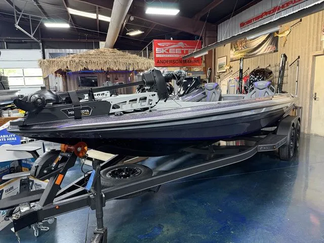 The Image of Skeeter ZXE Series 20 2026 - 1