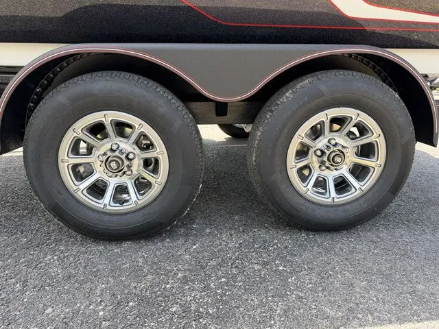 Slide: The Image of Skeeter ZX Series ZX150 2026 - 13