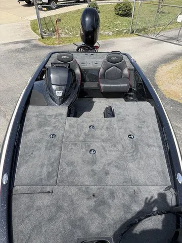 Slide: The Image of Skeeter ZX Series ZX150 2026 - 4