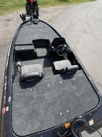 Slide: The Image of Skeeter ZX Series ZX150 2026 - 5