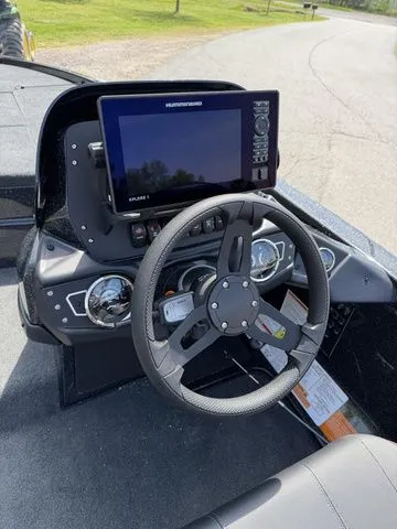 Slide: The Image of Skeeter ZX Series ZX150 2026 - 6