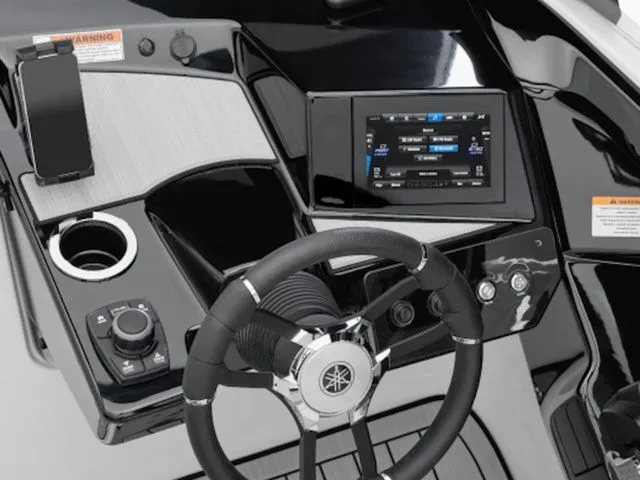 Slide: The Image of Yamaha 222S 2026 - 5