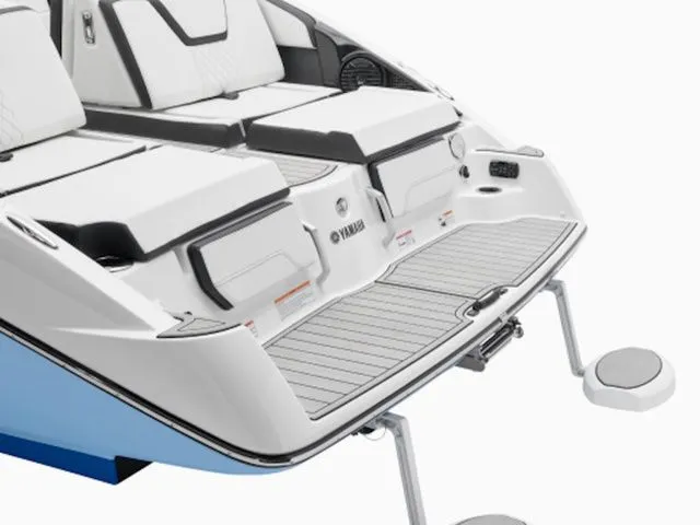 Slide: The Image of Yamaha 252SE 2026 - 3