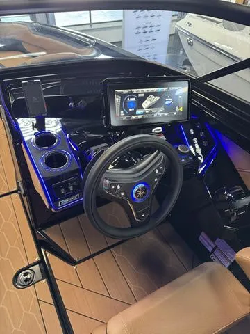 Slide: The Image of Yamaha 255XD 2026 - 6