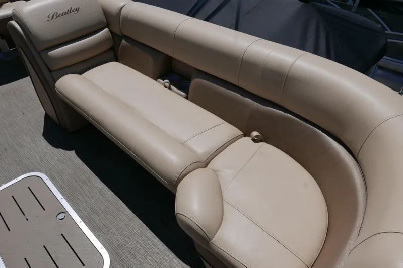 Slide: The Image of Luxurious beige seating on a 2019 Bentley 253 Admiral RE boat. - 5