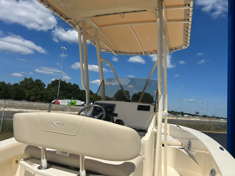 Slide: The Image of Scout 195 Sportfish 2027 - 21