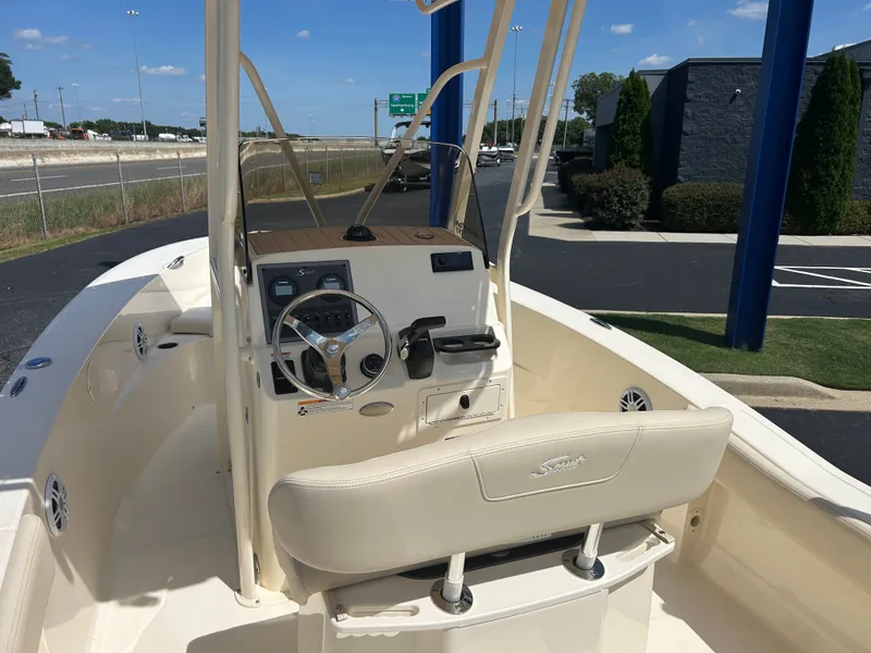 Slide: The Image of Scout 195 Sportfish 2027 - 9