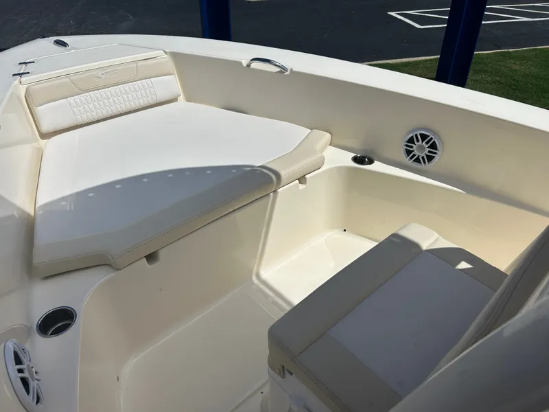 Slide: The Image of Scout 195 Sportfish 2027 - 26