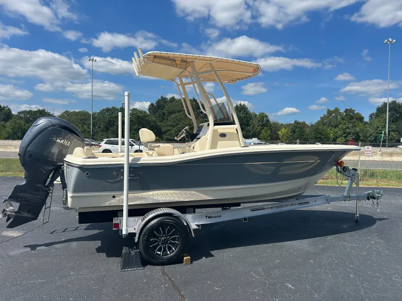 Slide: The Image of Scout 195 Sportfish 2027 - 5