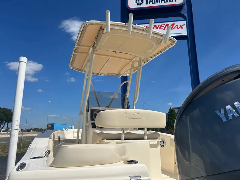Slide: The Image of Scout 195 Sportfish 2027 - 6