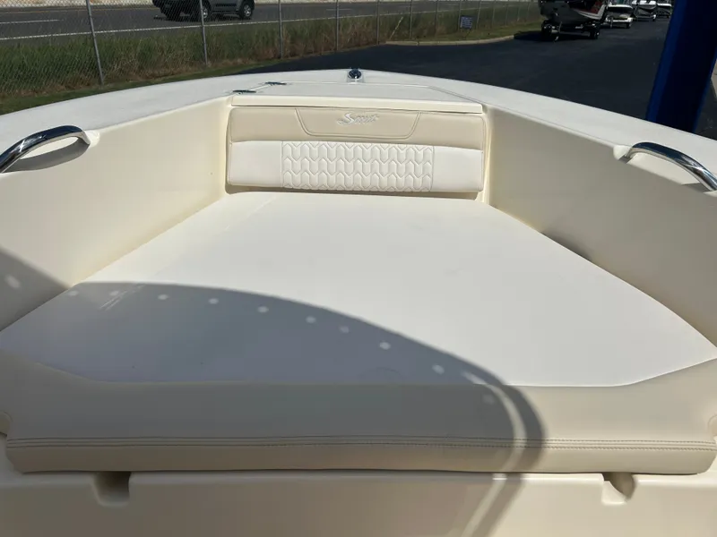 Slide: The Image of Scout 195 Sportfish 2027 - 27
