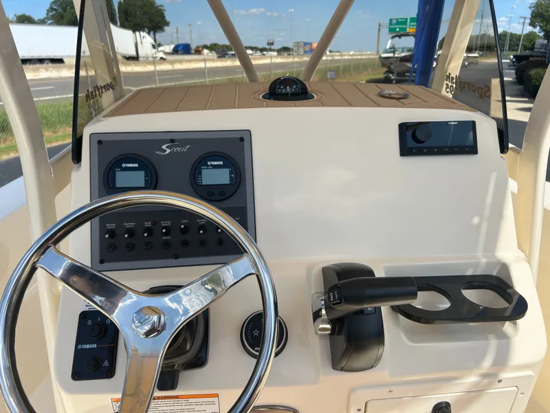 Slide: The Image of Scout 195 Sportfish 2027 - 22
