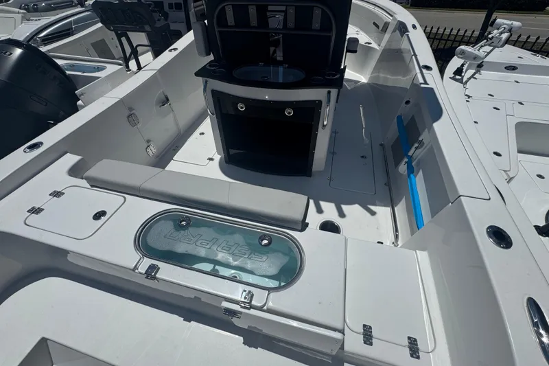 Slide: The Image of Interior of Sea Pro 262 DLX boat, model year 2026. - 19
