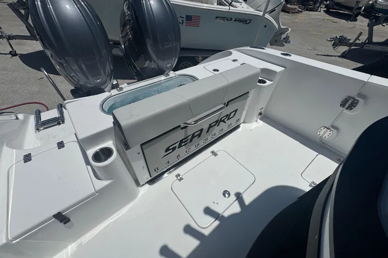 Slide: The Image of Interior view of Sea Pro 262 DLX boat, year 2026. - 34