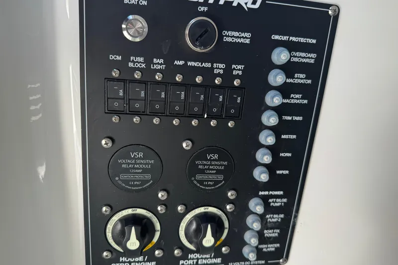 Slide: The Image of Control panel of Sea Pro 262 DLX boat, model 2026. - 46