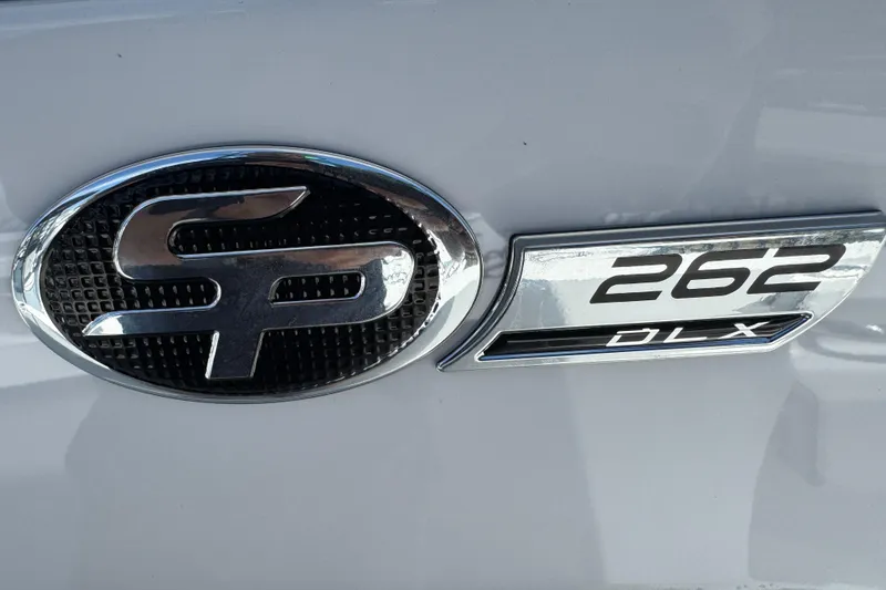 Slide: The Image of Logo of Sea Pro 262 DLX boat, model year 2026. - 47