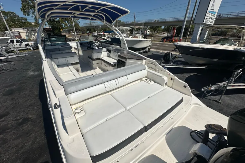 Slide: The Image of 2017 Sea Ray SDX 290 Outboard boat with spacious seating and sleek design. - 19
