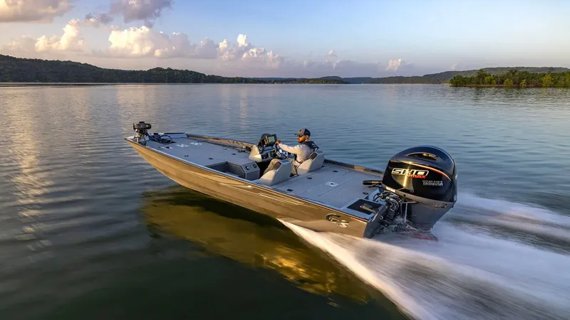 Slide: The Image of G3 Sportsman 1910 boat on calm lake, 2026 model. - 27