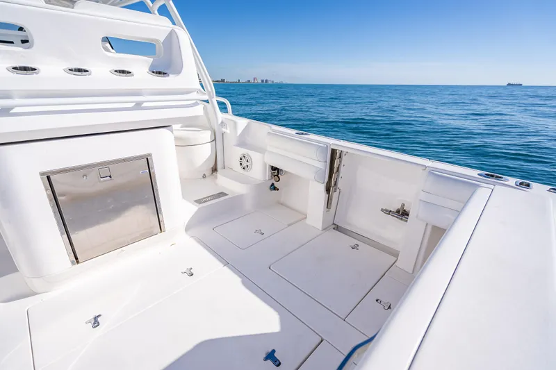 Slide: The Image of 2016 Intrepid 375 Center Console boat deck with ocean view. - 38