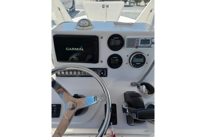 Slide: The Image of Control panel of 2018 Tidewater 1910 Bay Max boat with Garmin navigation system. - 4