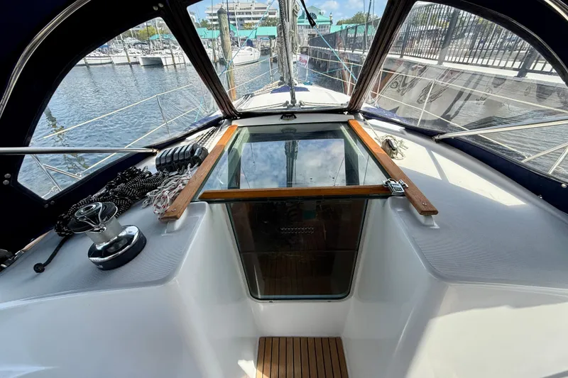 Slide: The Image of Cockpit view of 2004 Jeanneau Sun Odyssey 35 sailboat docked at marina. - 20