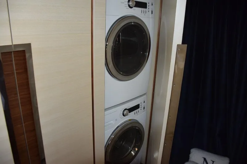 Slide: The Image of Master laundry - 47