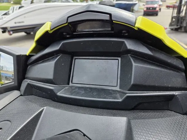 Slide: The Image of 2023 Yamaha WaveRunner VX Cruiser HO dashboard close-up. - 12
