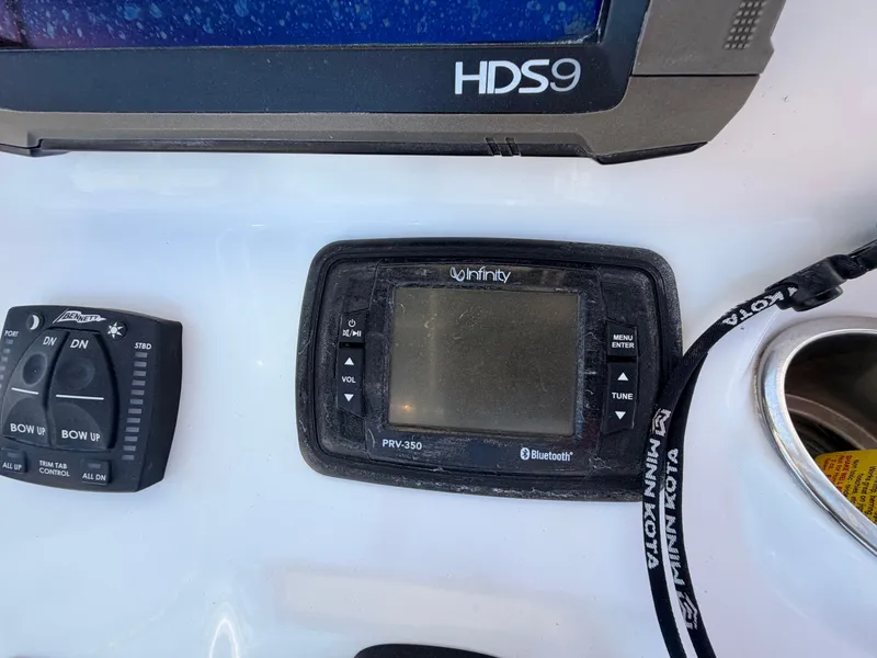 Slide: The Image of Infinity PRV-350 Bluetooth control on Sea Hunt Triton 225 boat. - 12