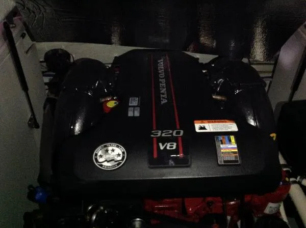 Slide: The Image of Volvo Penta 320 V8 engine in 2013 Four Winns SL242 boat. - 26