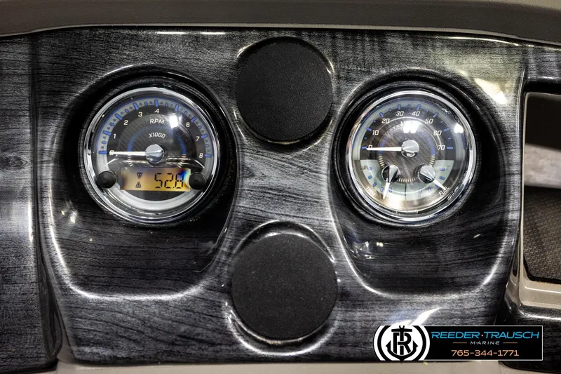 Slide: The Image of Dashboard of 2024 Avalon LSZ CRB boat with RPM and speed gauges. - 33