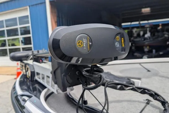 Slide: The Image of Nitro Z18 2020 boat with i-Pilot trolling motor in a garage setting. - 10